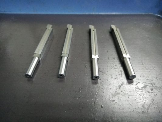Super Precision Connector Pin Custom Molded Inserts for Plastic Molding industry