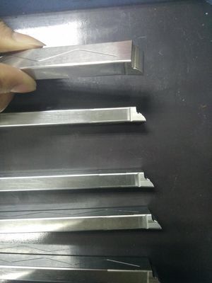 Non - Standard High Precision Plastic Mold Lifters With Beautiful Oil Groove